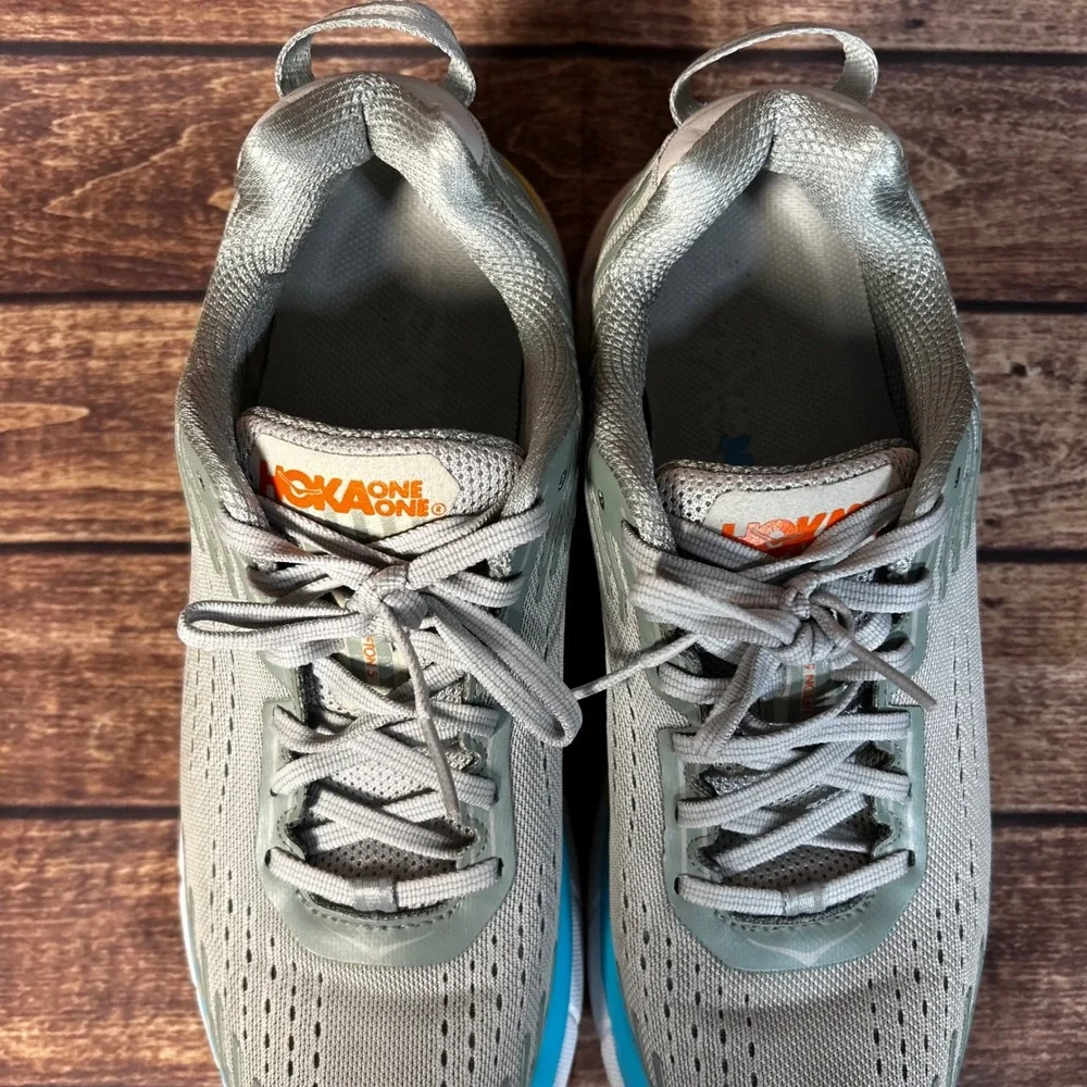 Hoka One One Clifton 5 Womens 10.5 Running Shoes Vapor Blue Wrought Iron 1093756